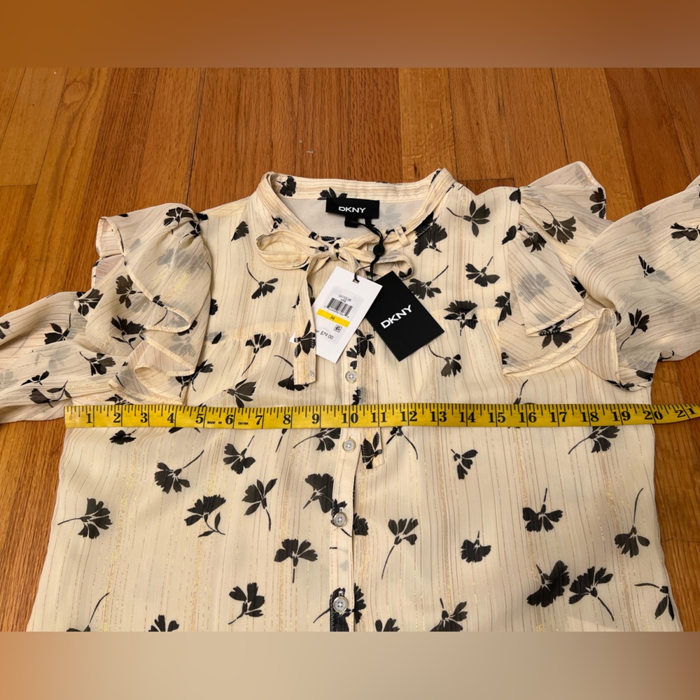 DKNY Ivory Blouse with Black Leaf Print and Gold Thread M - Picture 11 of 13